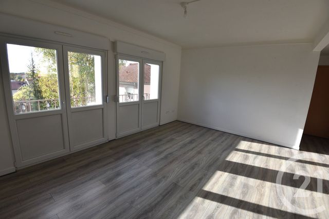 Appartement F4 à vendre - 4 pièces - 68.95 m2 - MONTOIS LA MONTAGNE - 57 - LORRAINE - Century 21 Les Trois Frontières