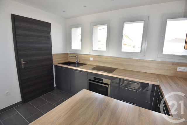 Appartement F4 à vendre - 4 pièces - 68.95 m2 - MONTOIS LA MONTAGNE - 57 - LORRAINE - Century 21 Les Trois Frontières