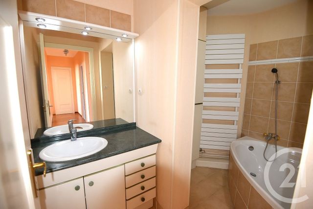 Afficher la photo en grand Appartement F5 à vendre - 5 pièces - 100.0 m2 - MONTIGNY LES METZ - 57 - LORRAINE - Century 21 Les Trois Frontières