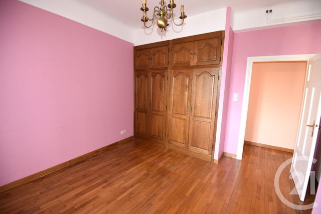 Afficher la photo en grand Appartement F5 à vendre - 5 pièces - 100.0 m2 - MONTIGNY LES METZ - 57 - LORRAINE - Century 21 Les Trois Frontières