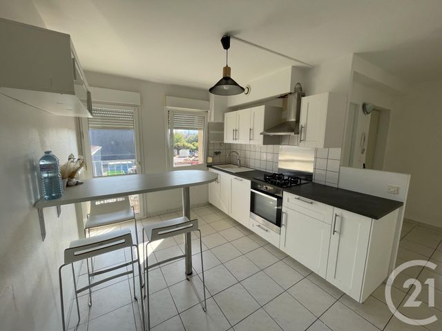 Appartement F4 à louer - 4 pièces - 84.18 m2 - CLOUANGE - 57 - LORRAINE - Century 21 Les Trois Frontières