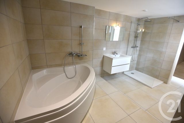 Afficher la photo en grand Appartement F5 à vendre - 5 pièces - 142.55 m2 - THIONVILLE - 57 - LORRAINE - Century 21 Les Trois Frontières