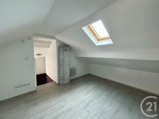 Appartement F2 bis à louer - 2 pièces - 54.22 m2 - HAYANGE - 57 - LORRAINE - Century 21 Les Trois Frontières