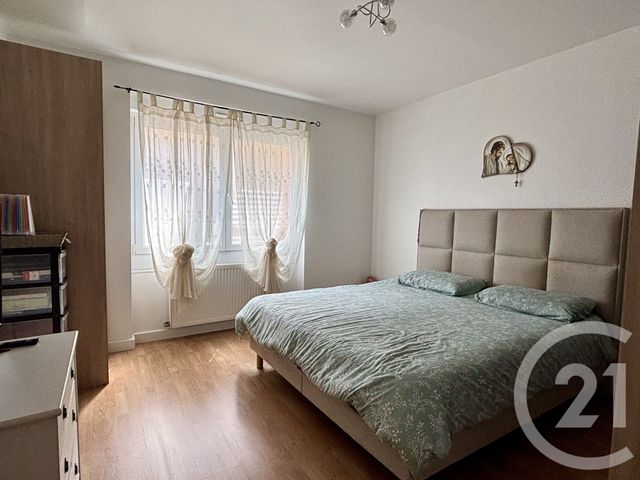 Appartement F4 à vendre - 4 pièces - 93.0 m2 - VOLMERANGE LES MINES - 57 - LORRAINE - Century 21 Les Trois Frontières