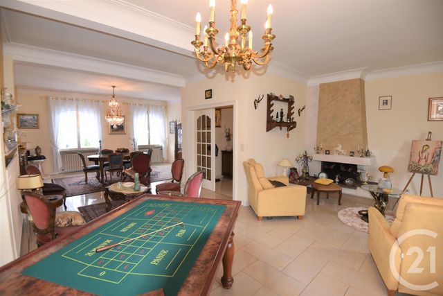 Afficher la photo en grand maison à vendre - 15 pièces - 373.0 m2 - HETTANGE GRANDE - 57 - LORRAINE - Century 21 Les Trois Frontières
