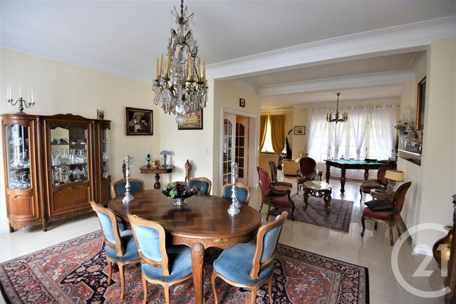Afficher la photo en grand maison à vendre - 15 pièces - 373.0 m2 - HETTANGE GRANDE - 57 - LORRAINE - Century 21 Les Trois Frontières