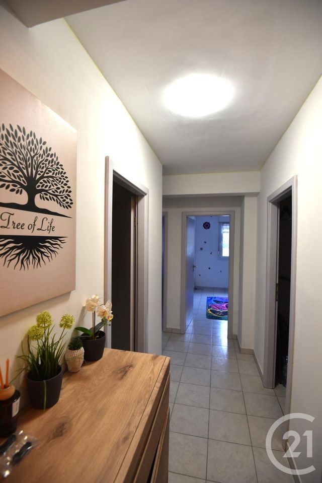 Appartement F3 à louer - 3 pièces - 69.73 m2 - FLORANGE - 57 - LORRAINE - Century 21 Les Trois Frontières