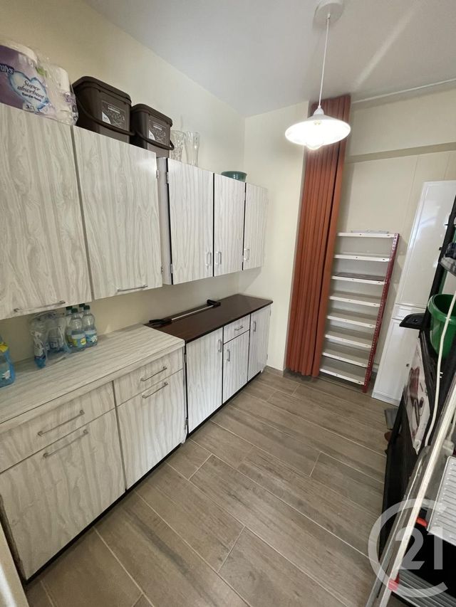 Appartement F3 à louer - 3 pièces - 92.6 m2 - MOULINS LES METZ - 57 - LORRAINE - Century 21 Les Trois Frontières