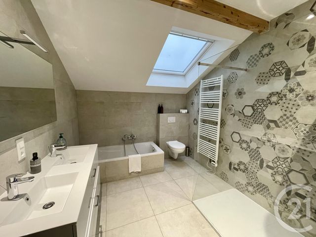 Appartement Duplex à louer - 3 pièces - 82.4 m2 - PUTTELANGE LES THIONVILLE - 57 - LORRAINE - Century 21 Les Trois Frontières