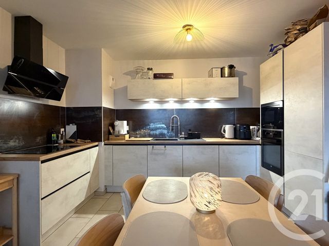 Appartement F3 à vendre - 3 pièces - 70.0 m2 - THIONVILLE - 57 - LORRAINE - Century 21 Les Trois Frontières