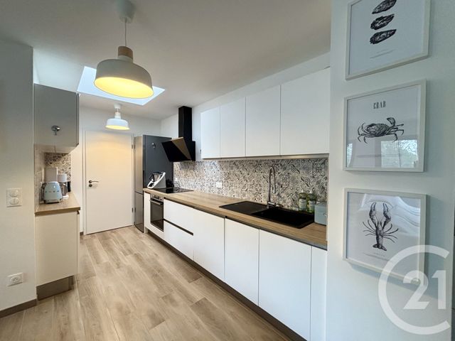 Appartement F3 à louer - 3 pièces - 70.36 m2 - HETTANGE GRANDE - 57 - LORRAINE - Century 21 Les Trois Frontières