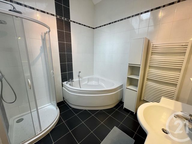 Appartement F3 à louer - 3 pièces - 46.74 m2 - THIONVILLE - 57 - LORRAINE - Century 21 Les Trois Frontières