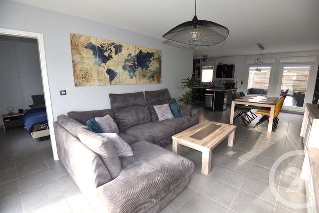 Appartement F3 à vendre - 3 pièces - 73.57 m2 - BOUST - 57 - LORRAINE - Century 21 Les Trois Frontières