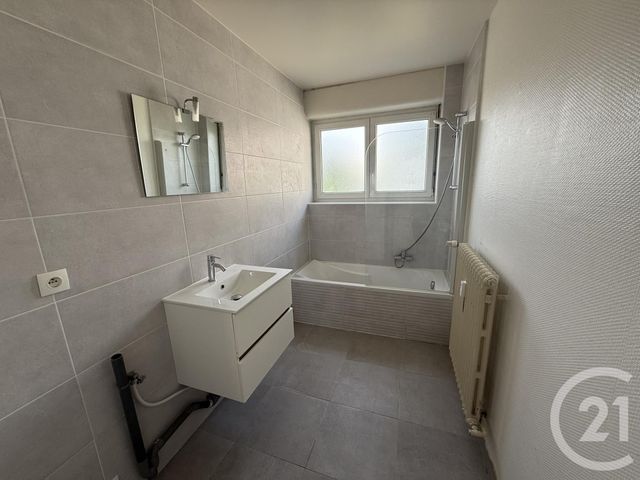 Appartement F3 à louer - 3 pièces - 65.0 m2 - THIONVILLE - 57 - LORRAINE - Century 21 Les Trois Frontières