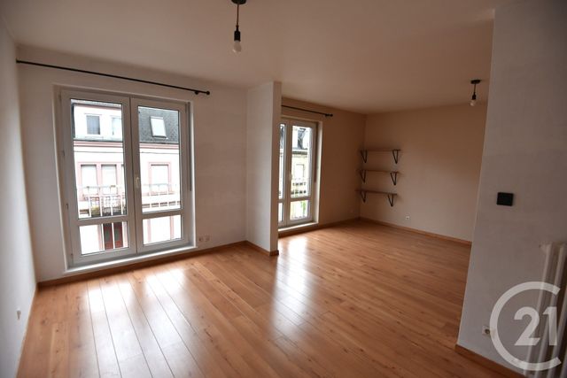 Appartement F2 à louer - 3 pièces - 67.09 m2 - HAGONDANGE - 57 - LORRAINE - Century 21 Les Trois Frontières