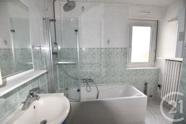 Appartement F2 à louer - 3 pièces - 67.09 m2 - HAGONDANGE - 57 - LORRAINE - Century 21 Les Trois Frontières