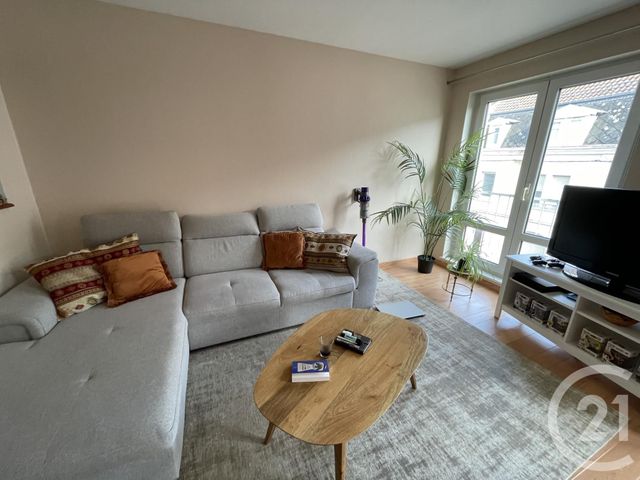 Appartement F2 bis à louer - 3 pièces - 67.09 m2 - HAGONDANGE - 57 - LORRAINE - Century 21 Les Trois Frontières
