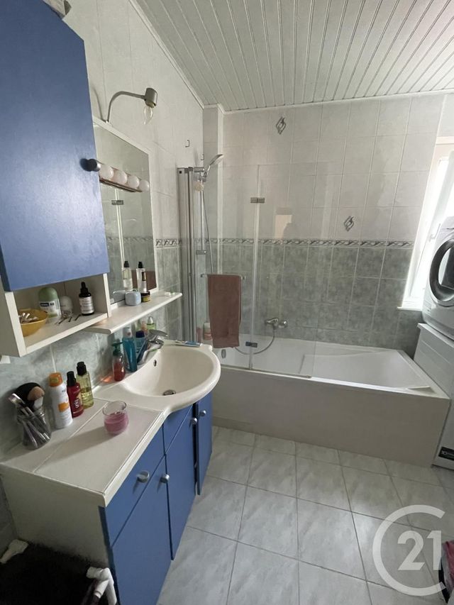 Appartement F2 bis à louer - 3 pièces - 67.09 m2 - HAGONDANGE - 57 - LORRAINE - Century 21 Les Trois Frontières