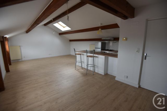 Appartement F4 à louer - 4 pièces - 75.0 m2 - HETTANGE GRANDE - 57 - LORRAINE - Century 21 Les Trois Frontières