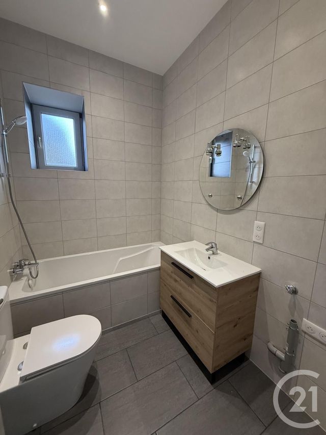 Appartement F2 bis à louer - 2 pièces - 63.76 m2 - HETTANGE GRANDE - 57 - LORRAINE - Century 21 Les Trois Frontières