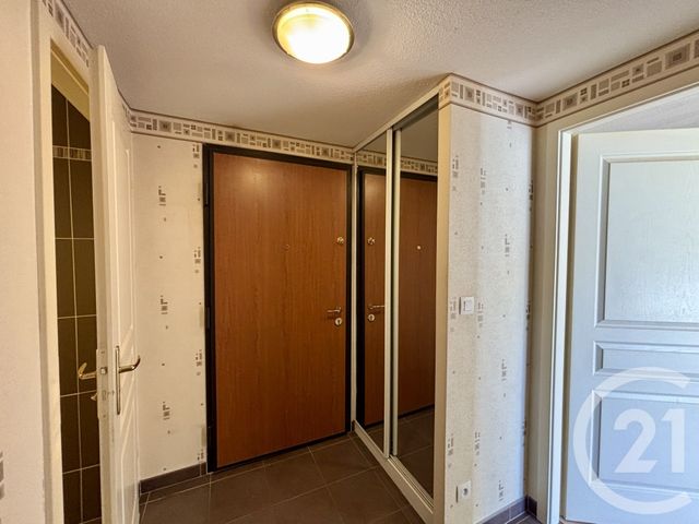 Appartement F2 à louer - 2 pièces - 35.87 m2 - AUDUN LE TICHE - 57 - LORRAINE - Century 21 Les Trois Frontières