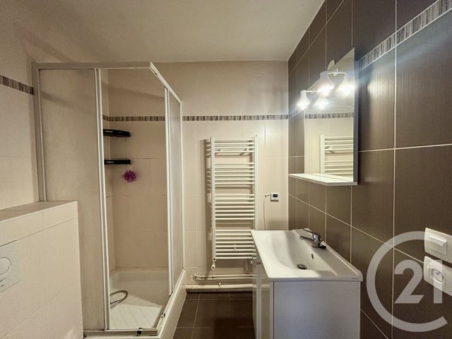 Appartement F2 à louer - 2 pièces - 35.87 m2 - AUDUN LE TICHE - 57 - LORRAINE - Century 21 Les Trois Frontières