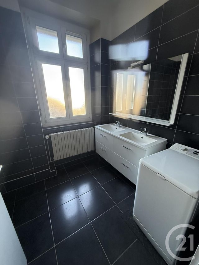 Appartement F2 à louer - 3 pièces - 60.89 m2 - AMNEVILLE LES THERMES - 57 - LORRAINE - Century 21 Les Trois Frontières