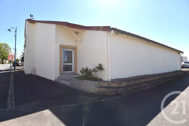 Appartement à louer - 7 pièces - 200.0 m2 - LUTTANGE - 57 - LORRAINE - Century 21 Les Trois Frontières