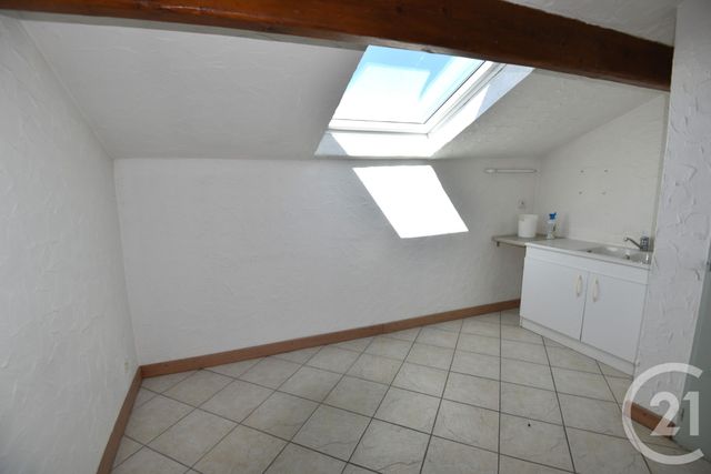 Appartement à louer - 7 pièces - 200.0 m2 - LUTTANGE - 57 - LORRAINE - Century 21 Les Trois Frontières