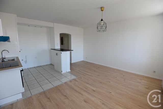 Appartement F3 à louer - 3 pièces - 64.25 m2 - MARANGE SILVANGE - 57 - LORRAINE - Century 21 Les Trois Frontières