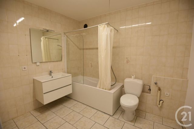 Appartement F3 à louer - 3 pièces - 64.25 m2 - MARANGE SILVANGE - 57 - LORRAINE - Century 21 Les Trois Frontières