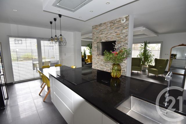 maison à vendre - 7 pièces - 171.0 m2 - YUTZ - 57 - LORRAINE - Century 21 Les Trois Frontières