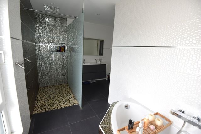 maison à vendre - 7 pièces - 171.0 m2 - YUTZ - 57 - LORRAINE - Century 21 Les Trois Frontières