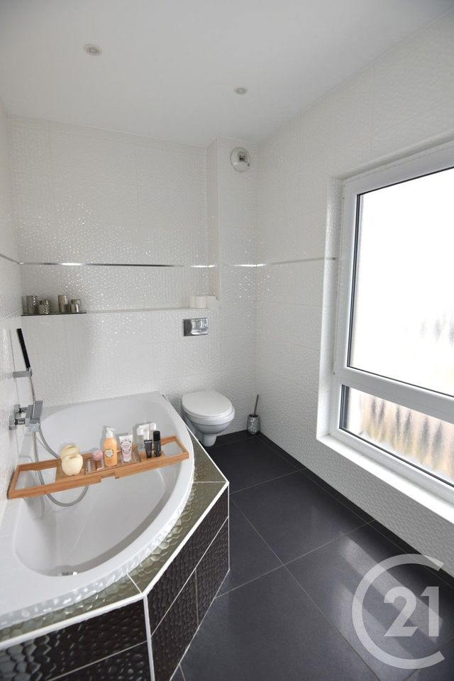 maison à vendre - 7 pièces - 171.0 m2 - YUTZ - 57 - LORRAINE - Century 21 Les Trois Frontières