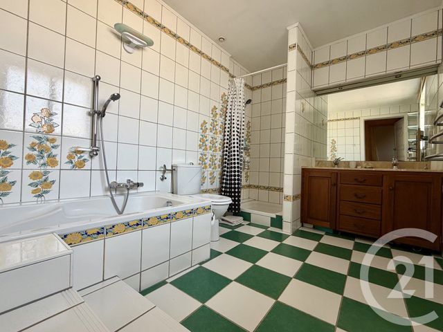 maison à vendre - 8 pièces - 283.0 m2 - BASSE RENTGEN - 57 - LORRAINE - Century 21 Les Trois Frontières