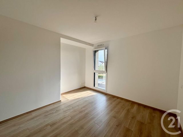 Appartement F3 à louer - 3 pièces - 68.36 m2 - BASSE HAM - 57 - LORRAINE - Century 21 Les Trois Frontières