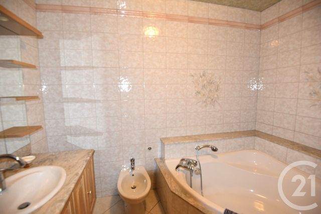 maison à vendre - 11 pièces - 260.0 m2 - LOMMERANGE - 57 - LORRAINE - Century 21 Les Trois Frontières