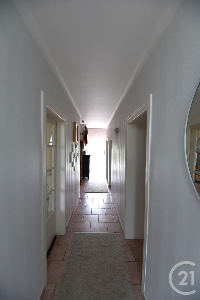 maison à louer - 7 pièces - 240.86 m2 - ROUSSY LE VILLAGE - 57 - LORRAINE - Century 21 Les Trois Frontières