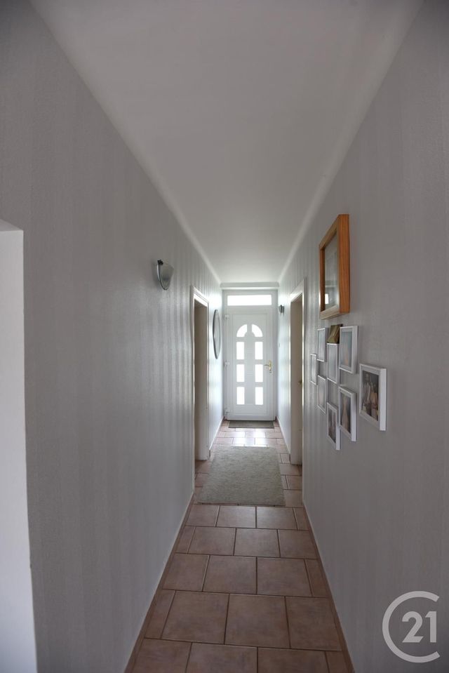 maison à louer - 7 pièces - 240.86 m2 - ROUSSY LE VILLAGE - 57 - LORRAINE - Century 21 Les Trois Frontières
