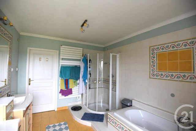 maison à louer - 7 pièces - 240.86 m2 - ROUSSY LE VILLAGE - 57 - LORRAINE - Century 21 Les Trois Frontières