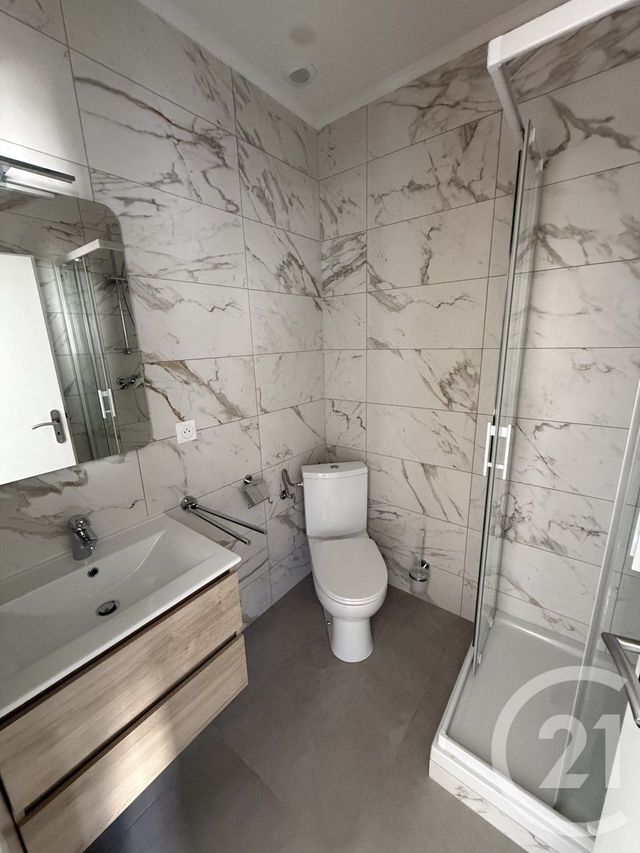 Appartement F2 à louer - 2 pièces - 47.15 m2 - MONTOIS LA MONTAGNE - 57 - LORRAINE - Century 21 Les Trois Frontières