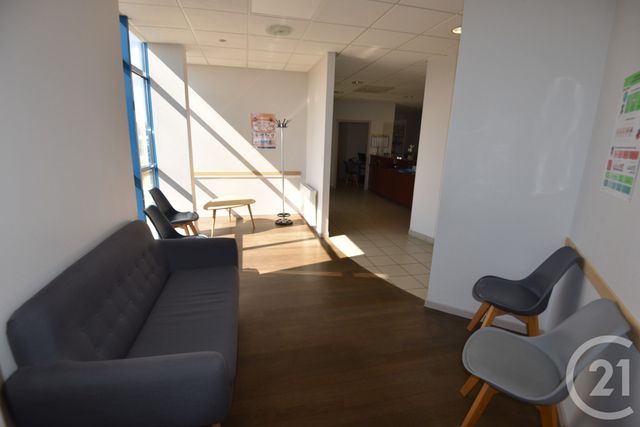 Appartement à louer - 13 pièces - 272.04 m2 - HETTANGE GRANDE - 57 - LORRAINE - Century 21 Les Trois Frontières