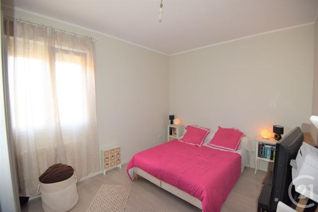 Afficher la photo en grand immeuble à vendre - 97.0 m2 - CLOUANGE - 57 - LORRAINE - Century 21 Les Trois Frontières