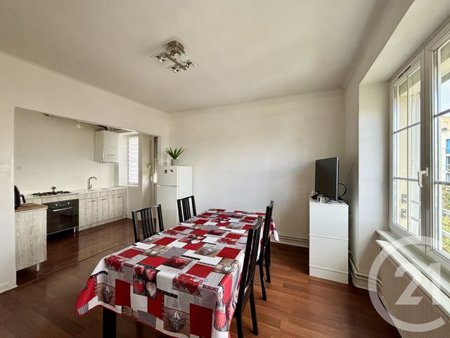 Afficher la photo en grand Appartement F4 à vendre - 4 pièces - 71.2 m2 - THIONVILLE - 57 - LORRAINE - Century 21 Les Trois Frontières