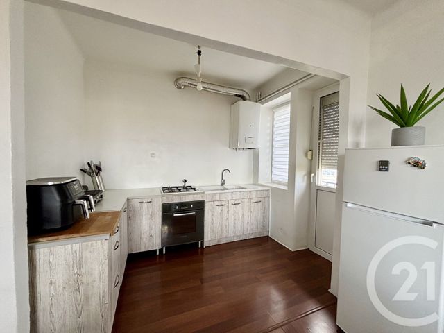 Afficher la photo en grand Appartement F4 à vendre - 4 pièces - 71.2 m2 - THIONVILLE - 57 - LORRAINE - Century 21 Les Trois Frontières
